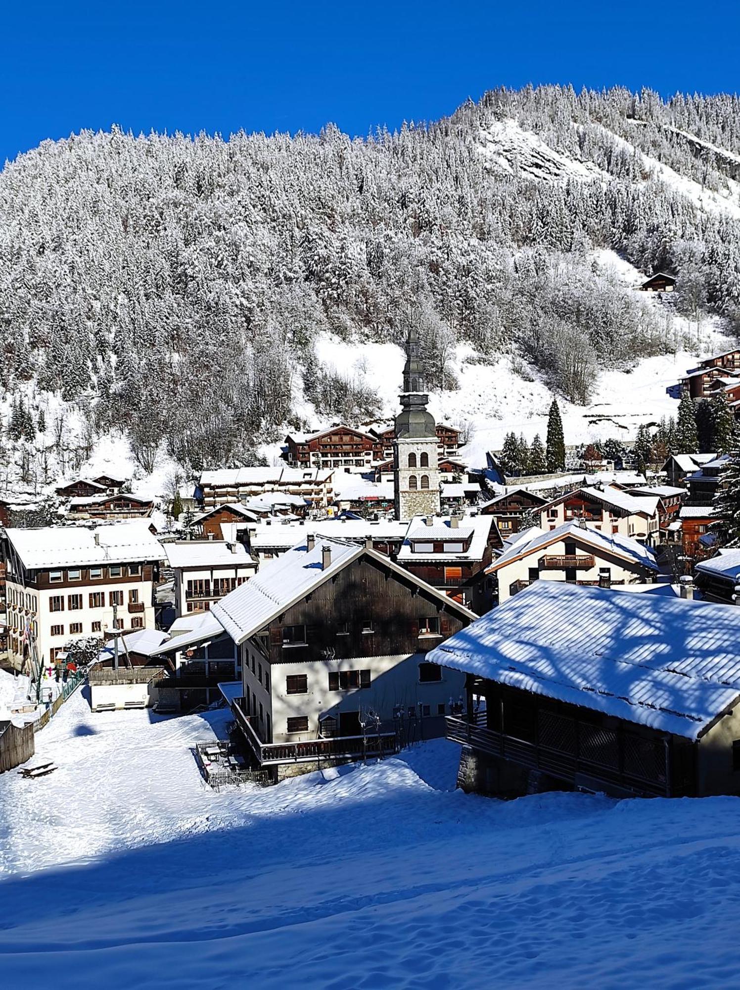 Le Week-End 3 Etoiles, Plein Centre Ville La Clusaz Exterior photo